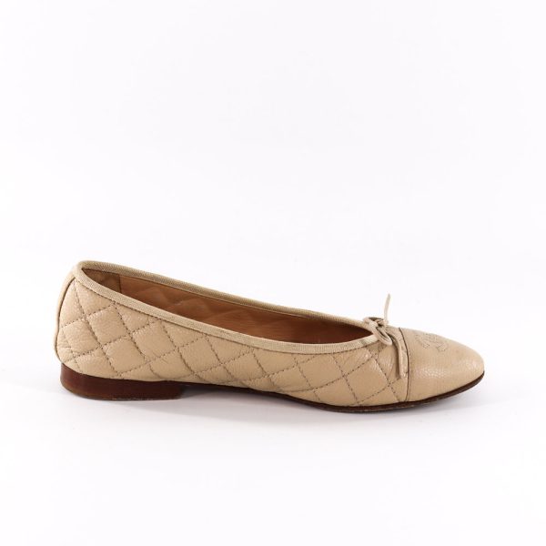 Chanel Nude Classic Grained Leather CC Flats Discount